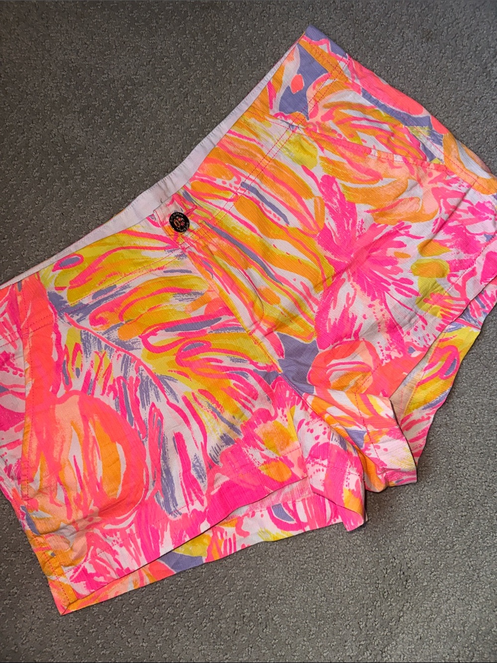 EUC! LP "the Kerri short" tropical colors
